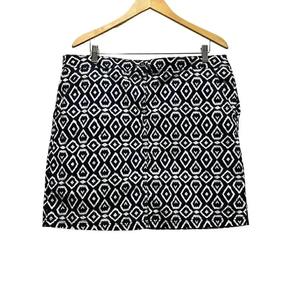 Karen Scott Navy Print‎ Skort Size 14